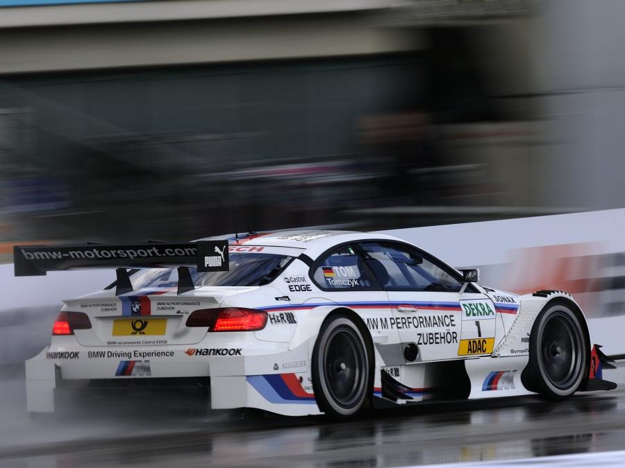  BMW M3 DTM 2012 года  (фото 18 из 30)